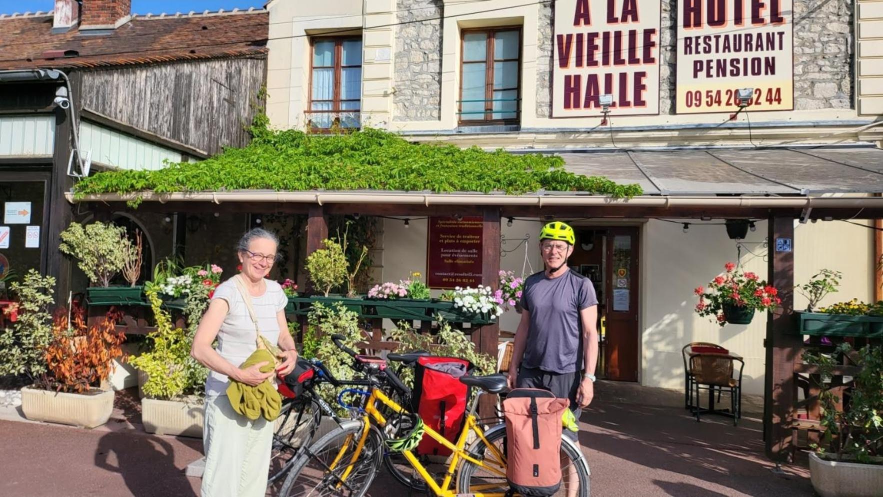 A La Vielle Halle Souppes-sur-Loing Exterior foto