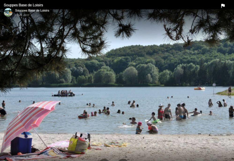 A La Vielle Halle Souppes-sur-Loing Exterior foto